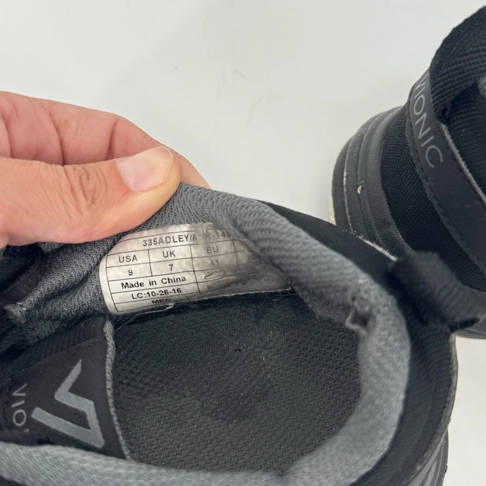 Vionic Adley Orthotic Sneakers Black Gray White Women’s Sz 9‎ Flawed